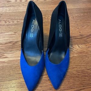 Aldo colorblock blue black pointed toe heel